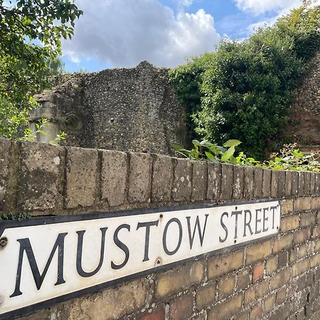 Abbey Gardens Cottage Bury St. Edmunds Extérieur photo